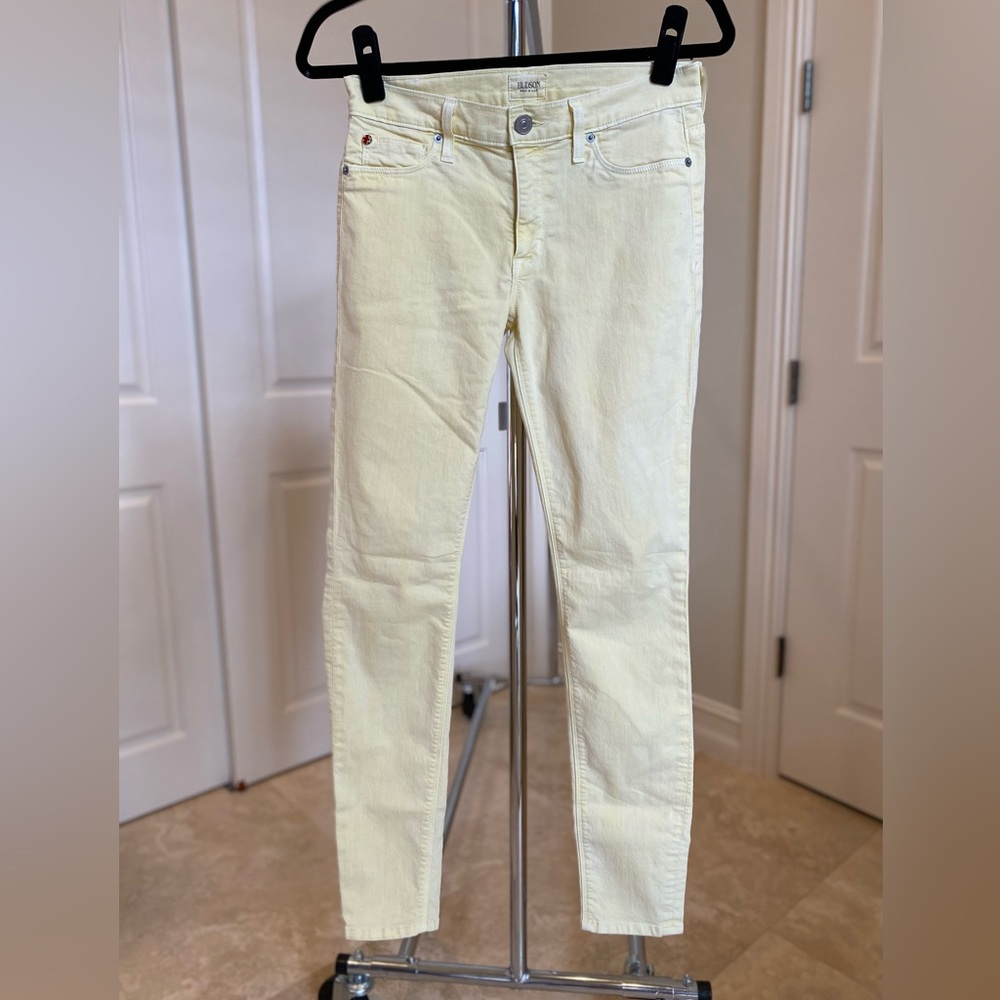 Hudson Jeans Skinny Jeans in Light Yellow